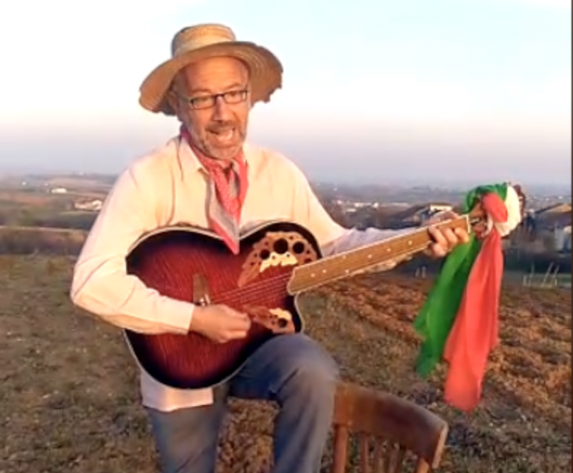 Da Rosignano l'invito in dialetto: 